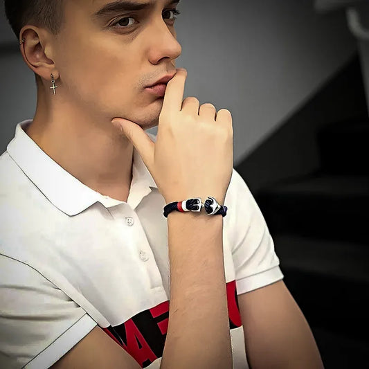 Bracelet_avec_une_Ancre