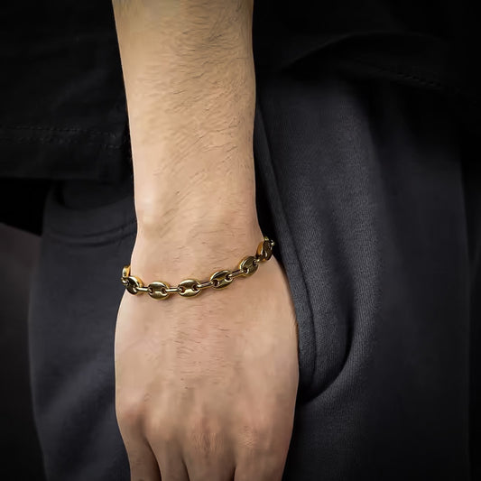 bracelet-grain-de-cafe-homme-or-porte-au-poignet