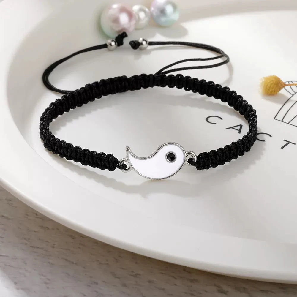 bracelet Yin et Yang en tissu noir